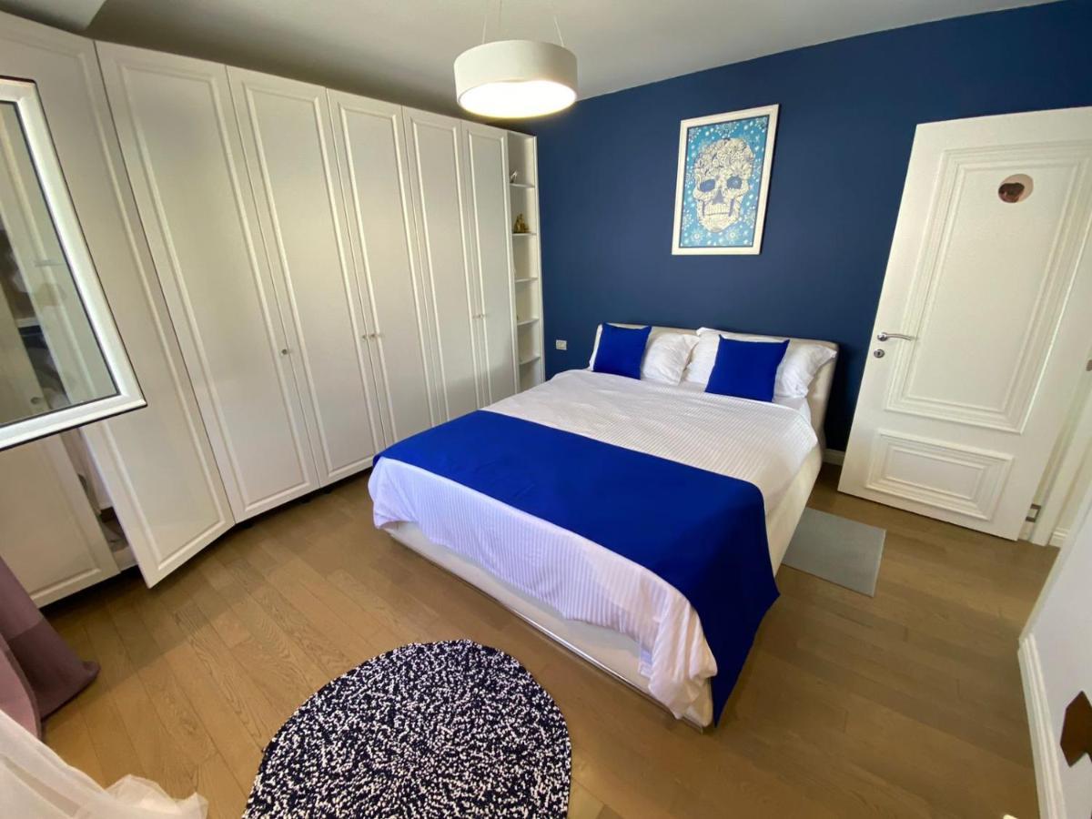 Cozy & Stylish Apartment Тирана Екстериор снимка